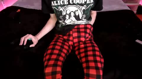 Snapshot of pussylover2182 chatting on December 11, 2024, 7:42 am pussylover2182 online show from December 11, 2024, 7:42 am