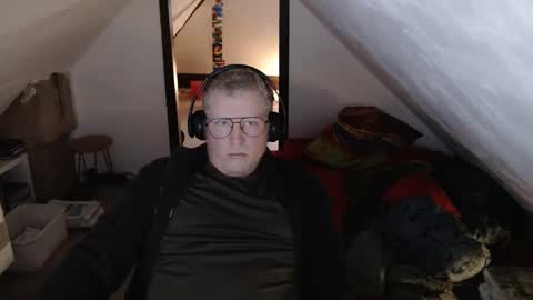 Snapshot of pussylovercb chatting on April 13, 2026, 11:59 am pussylovercb online show from April 13, 2026, 11:59 am