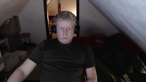Snapshot of pussylovercb chatting on May 3, 2026, 6:36 pm pussylovercb online show from May 3, 2026, 6:36 pm