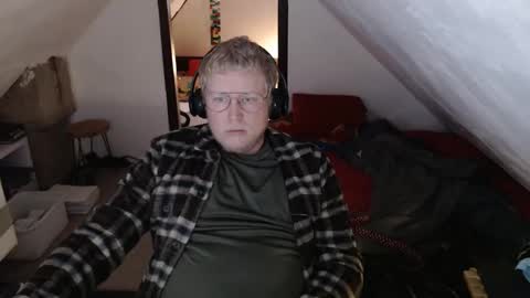 Snapshot of pussylovercb chatting on May 11, 2026, 8:53 am pussylovercb online show from May 11, 2026, 8:53 am