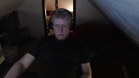Snapshot of pussylovercb chatting on May 18, 2026, 9:20 pm pussylovercb online show from May 18, 2026, 9:20 pm