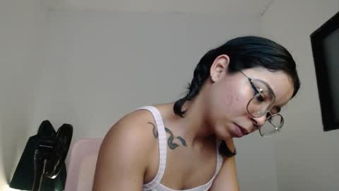 Snapshot of putakusan chatting on November 11, 2025, 5:29 am Izumi online show from November 11, 2025, 5:29 am