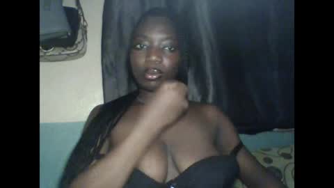 Snapshot of pweedy_ora chatting on May 7, 2026, 10:20 am ora online show from May 7, 2026, 10:20 am