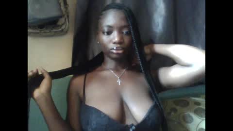 Snapshot of pweedy_ora chatting on May 9, 2026, 10:20 am ora online show from May 9, 2026, 10:20 am