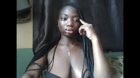 Snapshot of pweedy_ora chatting on May 23, 2026, 10:52 am ora online show from May 23, 2026, 10:52 am