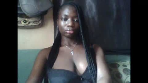 Snapshot of pweedy_ora chatting on May 26, 2026, 9:38 am ora online show from May 26, 2026, 9:38 am