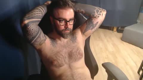 Snapshot of pyroxen chatting on September 23, 2025, 7:50 pm Yog Sothoth online show from September 23, 2025, 7:50 pm