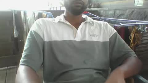 Python online show from November 23, 2025, 3:39 am