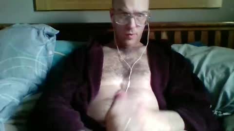 q2phq2ph online show from April 11, 2026, 5:39 pm