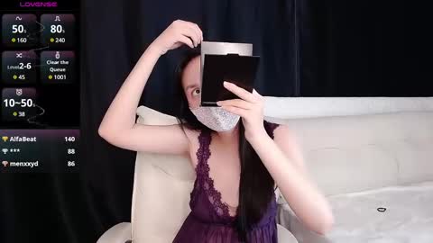 Snapshot of qianqian_ chatting on February 25, 2025, 5:58 pm qianqian_ online show from February 25, 2025, 5:58 pm