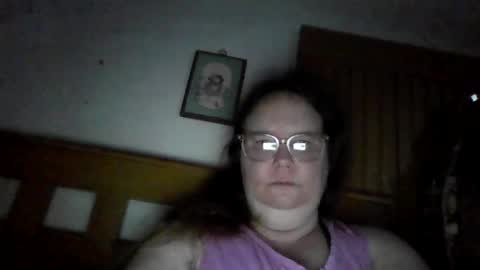 Queenjenny online show from December 15, 2025, 12:42 pm