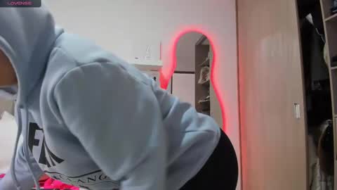  QUEEN ANTONELLA  online show from February 13, 2025, 6:05 pm