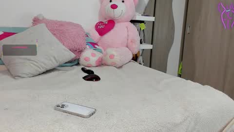  QUEEN ANTONELLA  online show from February 3, 2026, 8:08 am