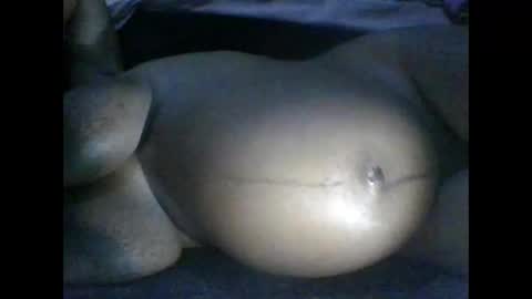 queen_berry1 online show from November 27, 2025, 3:03 pm