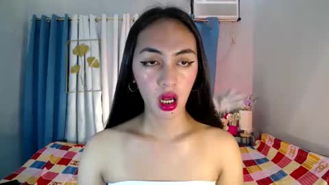 Snapshot of queen_danaya chatting on June 5, 2026, 11:32 pm queen_danaya online show from June 5, 2026, 11:32 pm