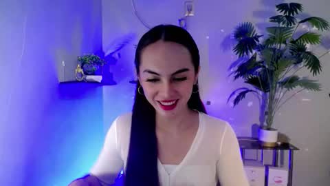 Snapshot of queen_danaya chatting on June 11, 2026, 12:32 am queen_danaya online show from June 11, 2026, 12:32 am