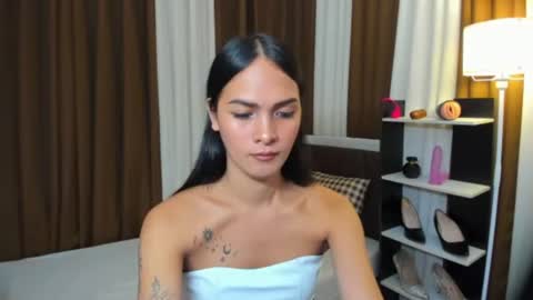 Queen Dyosa online show from November 10, 2025, 6:01 am