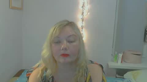 queen_jane8 online show from March 1, 2025, 4:00 pm