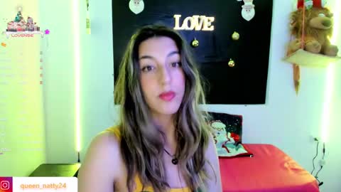 queen_natttyy online show from December 20, 2024, 4:20 am