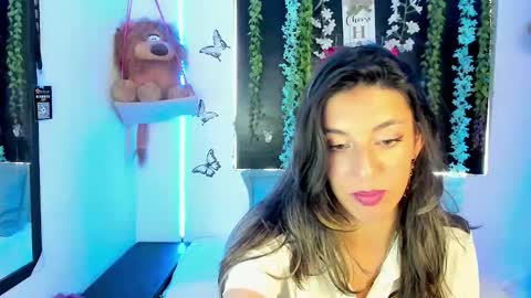 queen_natttyy online show from February 20, 2026, 3:34 pm