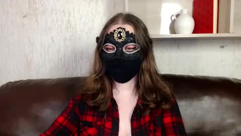 Nora online show from May 7, 2026, 10:26 pm