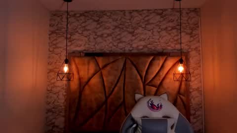 Snapshot of queen_perla_ chatting on February 6, 2025, 11:54 am online show from February 6, 2025, 11:54 am