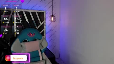 Snapshot of queen_perla_ chatting on September 26, 2025, 11:14 am online show from September 26, 2025, 11:14 am