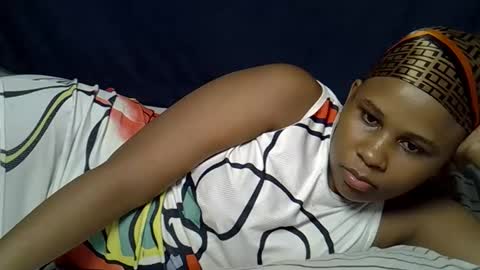 Snapshot of queen_polite1 chatting on April 9, 2026, 5:51 am queen_polite1 online show from April 9, 2026, 5:51 am