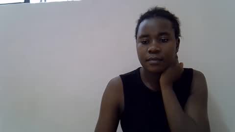 Snapshot of queen_sly chatting on October 14, 2025, 9:32 am queen_sly online show from October 14, 2025, 9:32 am