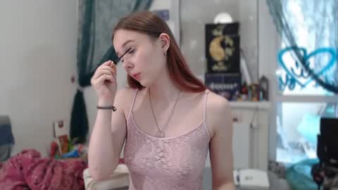 queen_x_joker online show from May 10, 2026, 12:10 pm