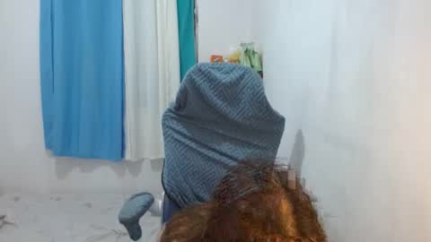 queen online show from February 19, 2025, 1:06 pm