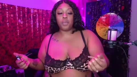 Queen Cherise Roze online show from February 6, 2026, 5:56 am