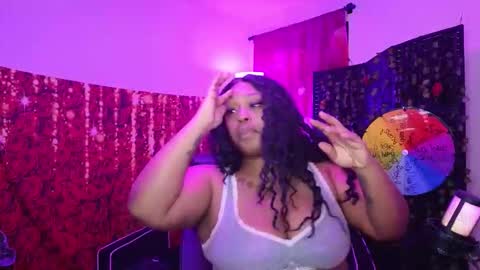 Queen Cherise Roze online show from February 7, 2026, 2:21 pm