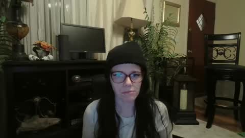 Snapshot of queenjmmannen18 chatting on January 5, 2025, 2:17 am queenjmmannen18 online show from January 5, 2025, 2:17 am