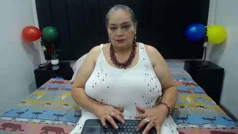 VickyBoobss online show from November 19, 2025, 8:42 pm