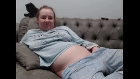 queenmymind online show from December 8, 2024, 3:56 pm