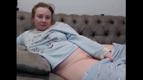 queenmymind online show from January 16, 2025, 6:35 am