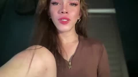 QUEEN online show from November 25, 2025, 11:38 pm