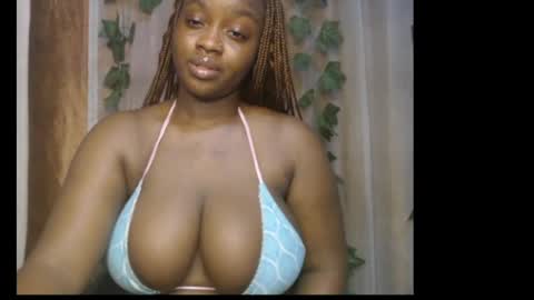 Zoey online show from April 12, 2026, 8:52 am