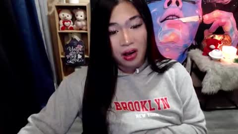 Mikka online show from November 24, 2025, 3:56 pm