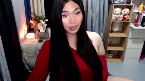 Snapshot of queenofcum169xx chatting on May 11, 2026, 5:21 pm Mikka online show from May 11, 2026, 5:21 pm