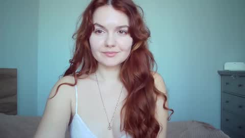 QueenOfModels online show from March 9, 2025, 9:35 am