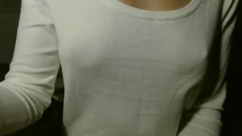 queenoftenderness online show from March 25, 2026, 7:31 pm