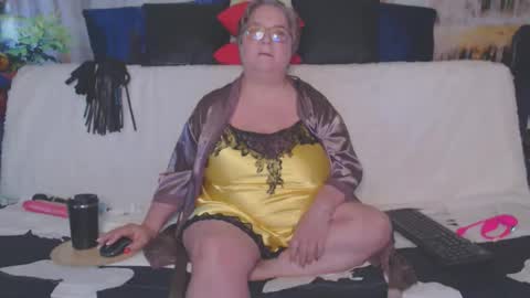 QueenPammy online show from April 6, 2026, 6:25 am