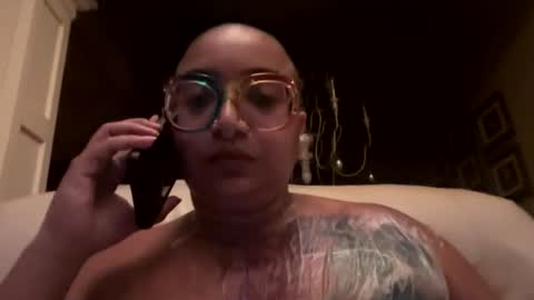 Snapshot of queensquirtntwerk chatting on February 28, 2026, 2:01 am Queen Hilarity online show from February 28, 2026, 2:01 am