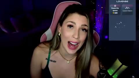 queenx_lexy online show from December 15, 2024, 11:53 pm