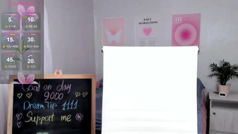 Snapshot of queitsharm_ chatting on May 19, 2026, 5:14 am Anna online show from May 19, 2026, 5:14 am