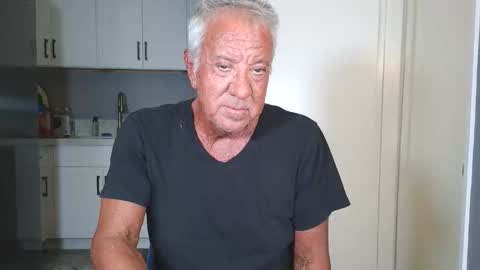 Snapshot of quest_one chatting on March 2, 2026, 2:36 am Jim online show from March 2, 2026, 2:36 am