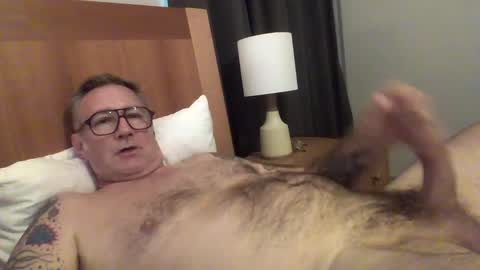 quietmature online show from October 9, 2025, 12:08 am