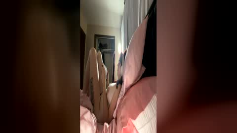 Snapshot of quinnryder chatting on May 23, 2026, 2:17 am quinnryder online show from May 23, 2026, 2:17 am